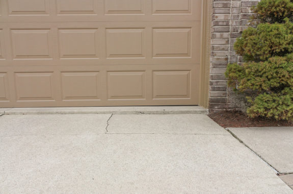 Concrete_Leveling_PolyLevel_Garage_02