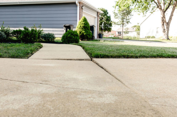 Concrete_Leveling_PolyLevel_Sidewalk_02